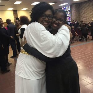 Meet your Posher, Danithea